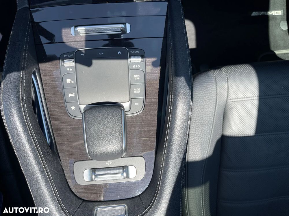 Mercedes-Benz GLS - 13