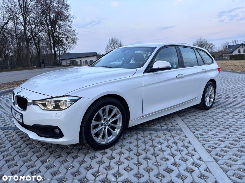 BMW Seria 3 318d - 2