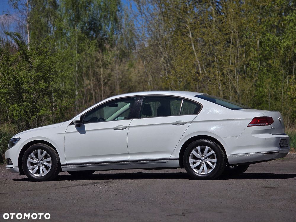 Volkswagen Passat 1.6 TDI BMT City - 3