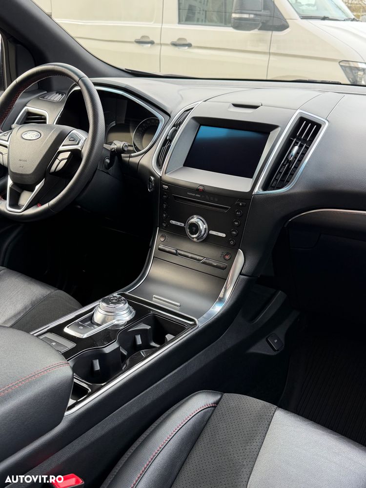Ford Edge 2.0 Panther A8 AWD ST Line - 19