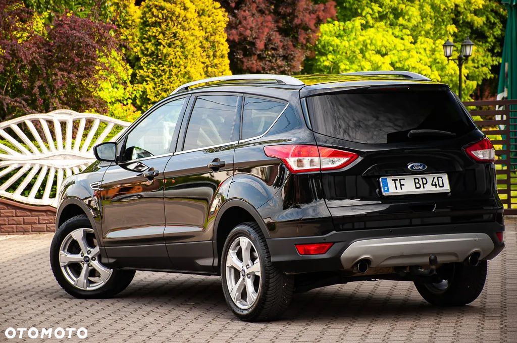 Ford Kuga 2.0 TDCi 4x4 Titanium - 25