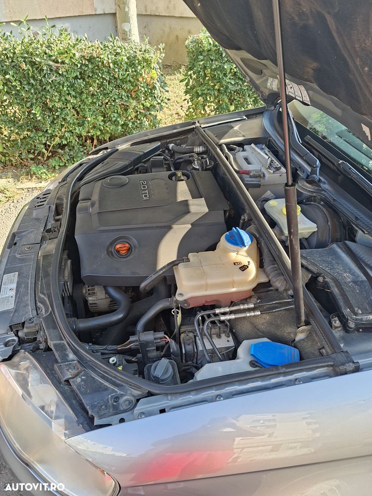 Audi A4 Limuzina 2.0 TDI DPF - 9