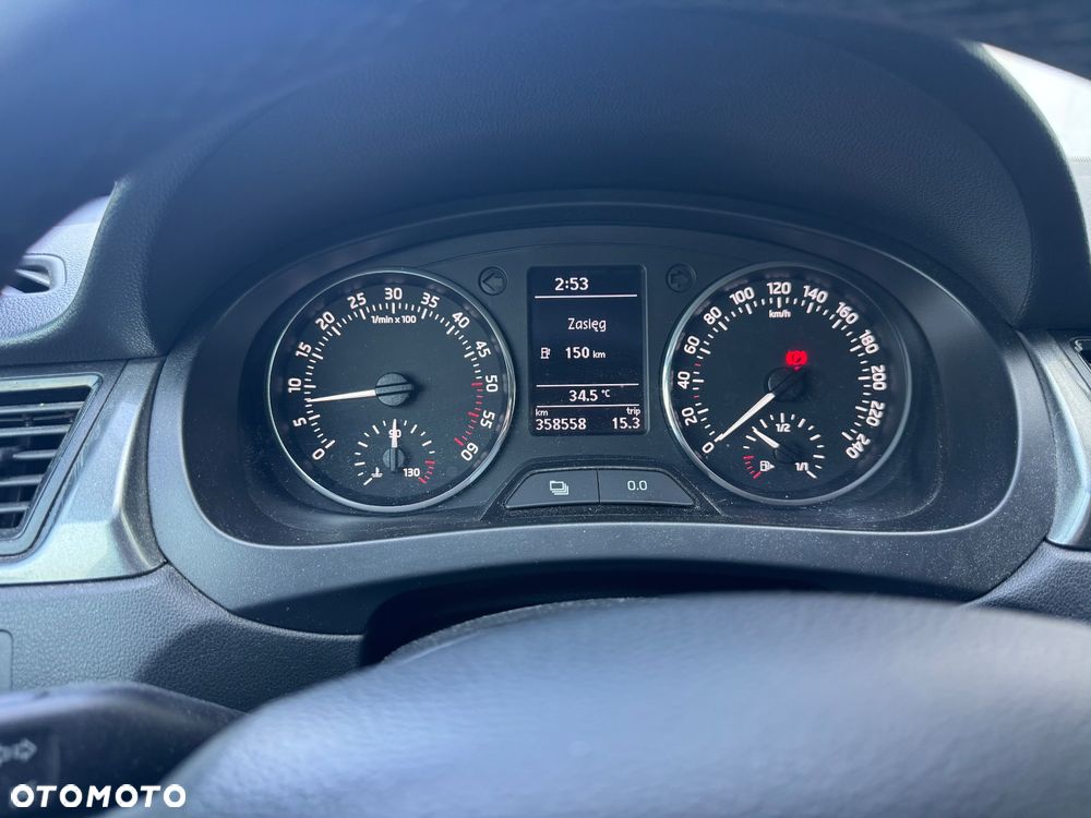 Skoda RAPID Spb 1.6 TDI DPF Edition - 5