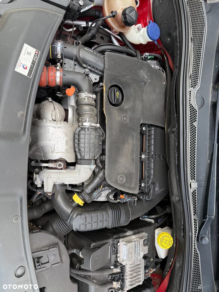 Peugeot 208 - 27