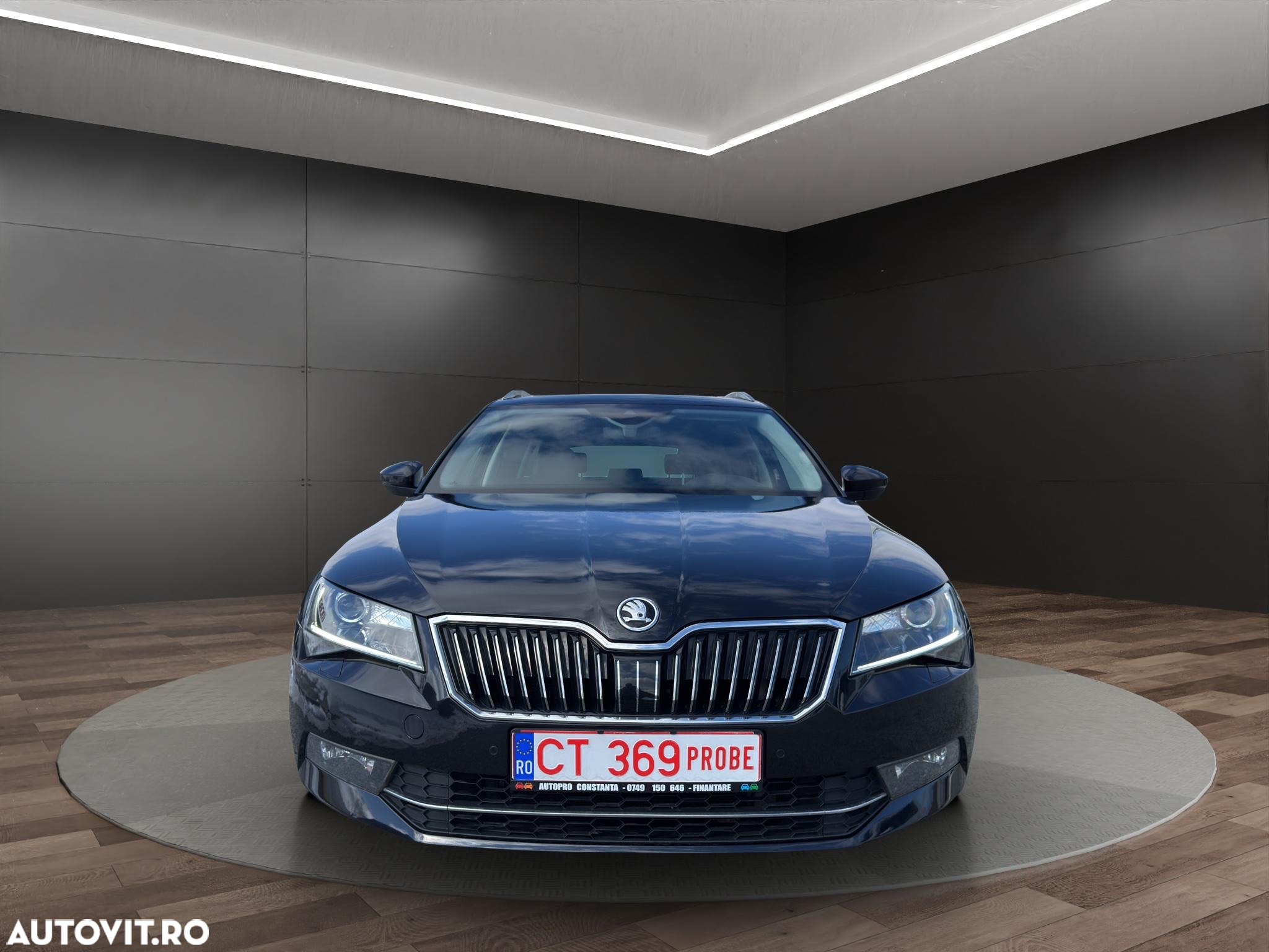 Skoda Superb 2.0 TDI DSG Style - 18