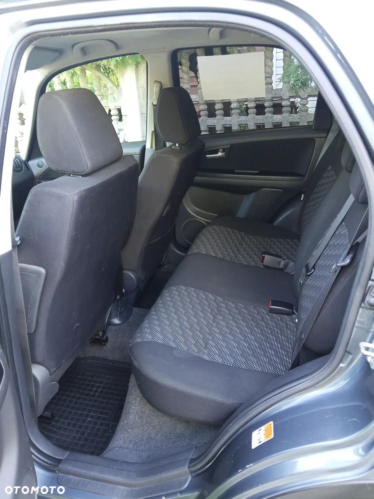 Suzuki SX4 1.6 GLX / Comfort - 5