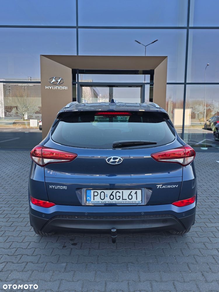 Hyundai Tucson 1.6 GDI BlueDrive GO 2WD - 10
