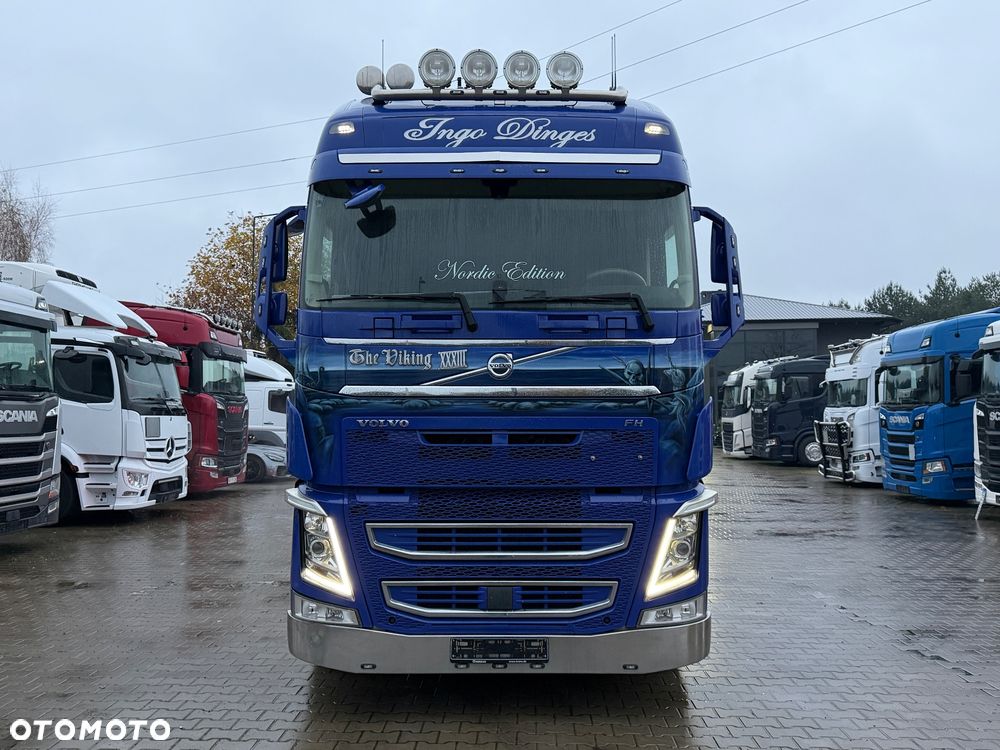 Volvo 540 XL z Niemiec aerograf TV Show Truck pełne wyposażenie skóry - 11