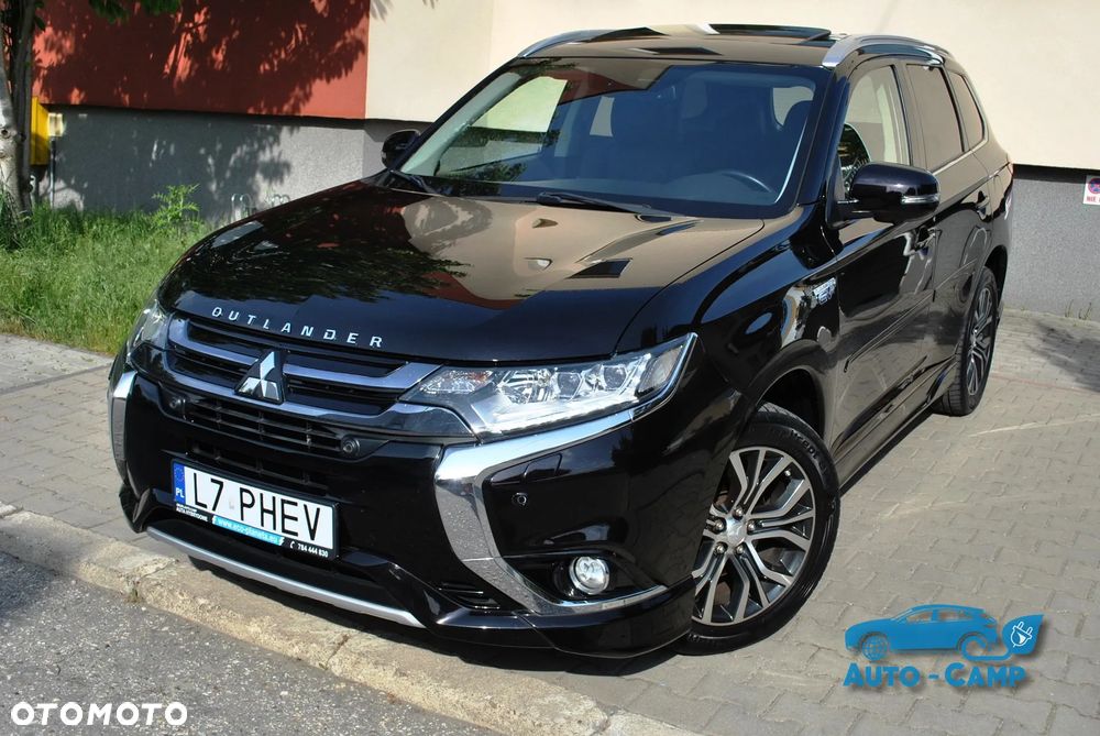 Mitsubishi Outlander Instyle NAVI + - 9