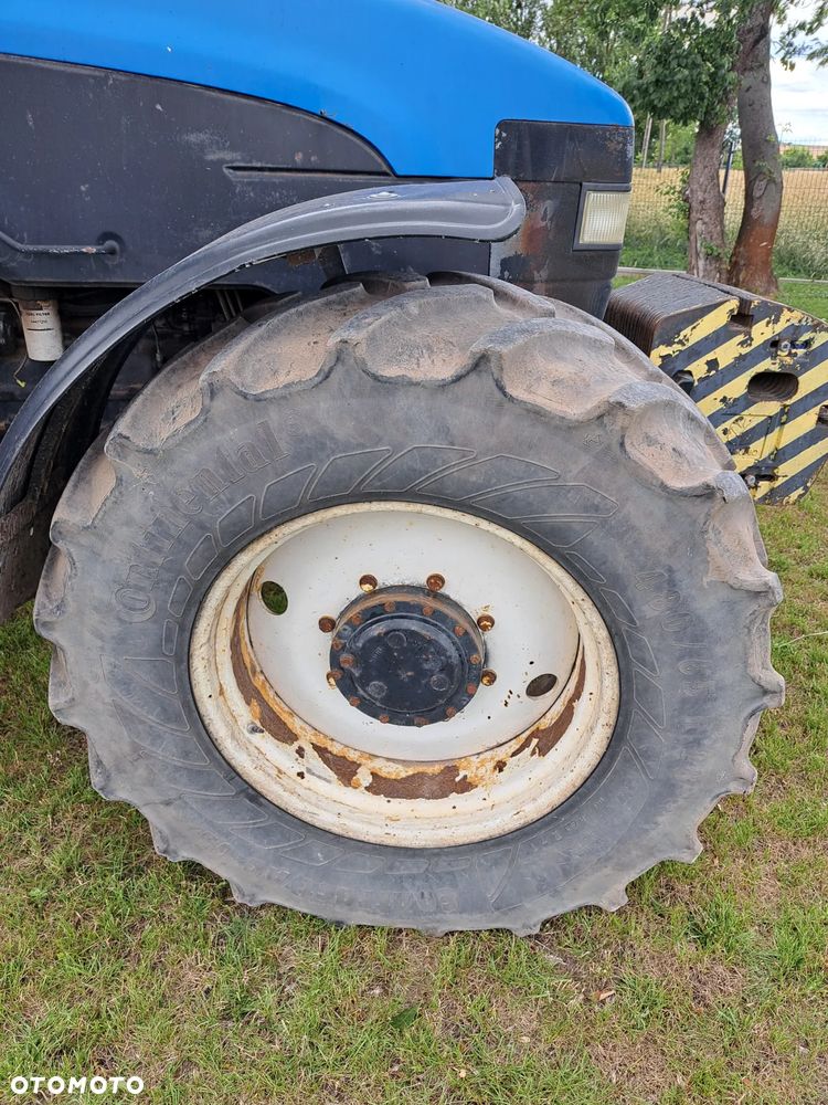 New Holland TM130 - 13