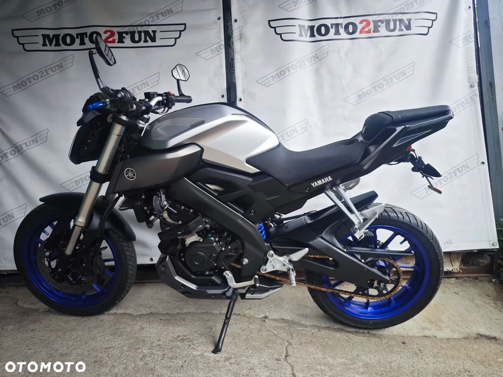 Yamaha MT - 4