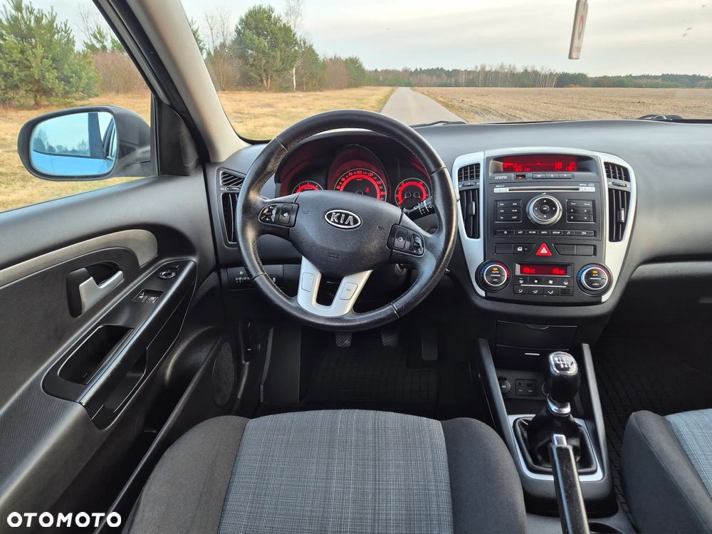 Kia Ceed 1.6 CRDi Spirit - 3