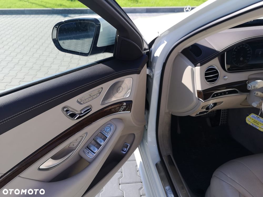 Mercedes-Benz Klasa S 500 4-Matic L 9G-TRONIC - 26
