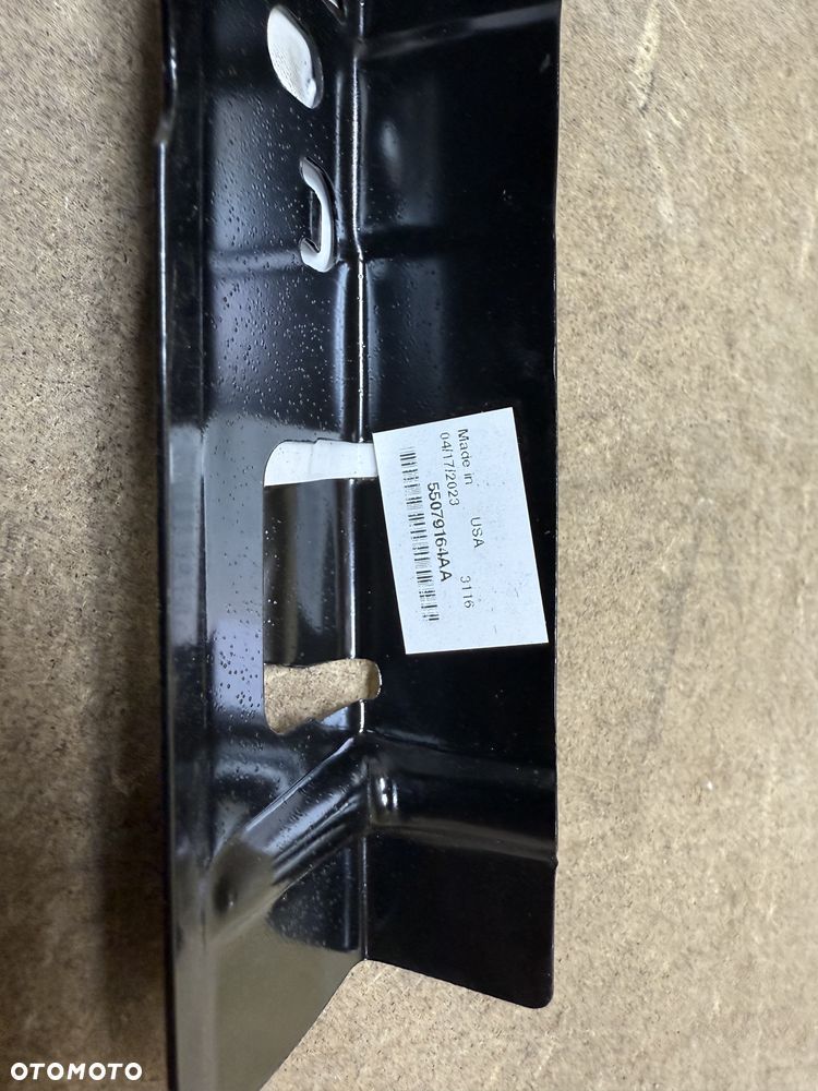 WSPORNIK ŚLIZG ZDERZAKA TYŁ MOPAR OE K55079164AA 0053158142 - 4