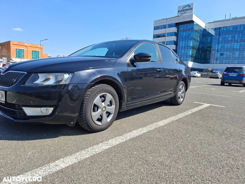 Skoda Octavia 1.6 TDI ELEGANCE - 3