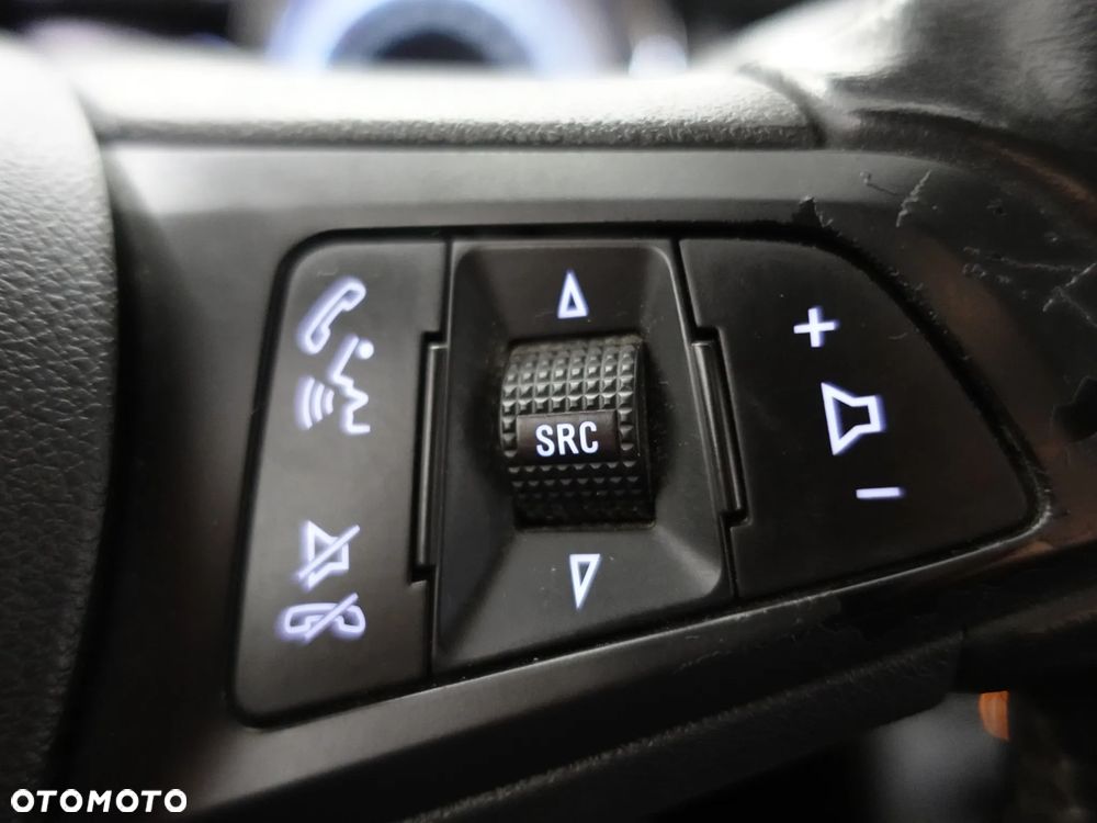 Opel Astra Sports Tourer Edition - 37