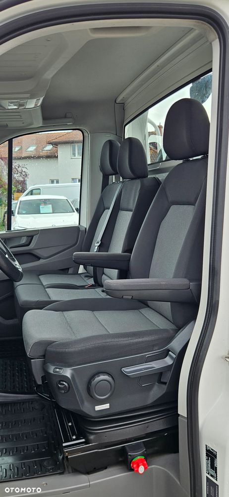 Volkswagen Crafter - 17
