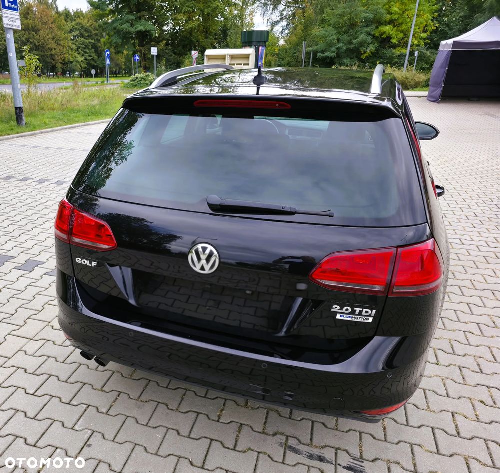 Volkswagen Golf 2.0 TDI BlueMotion Technology Lounge - 10