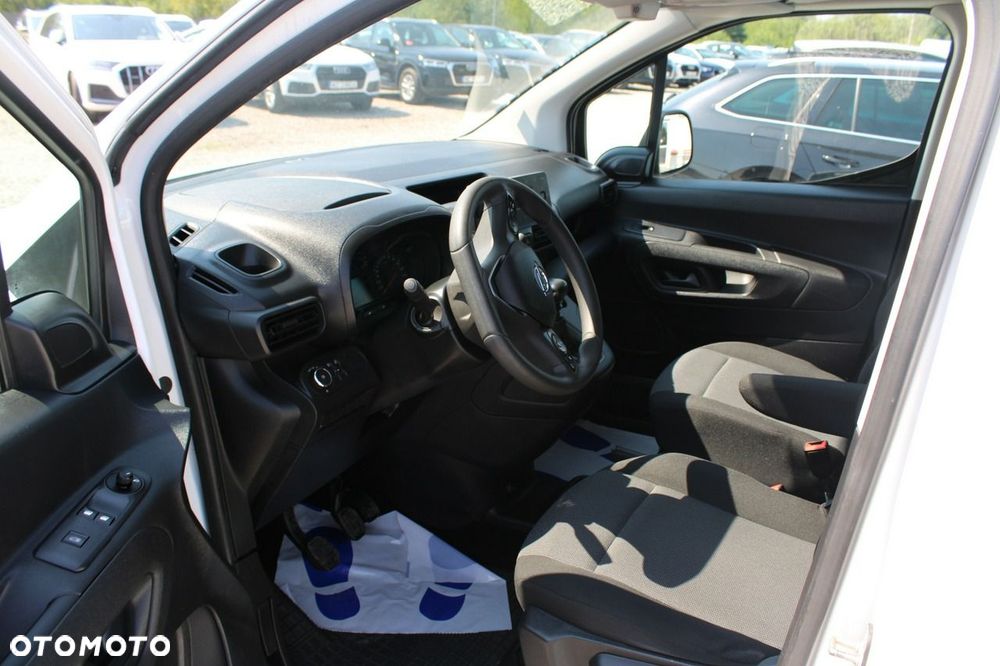 Opel Combo - 14