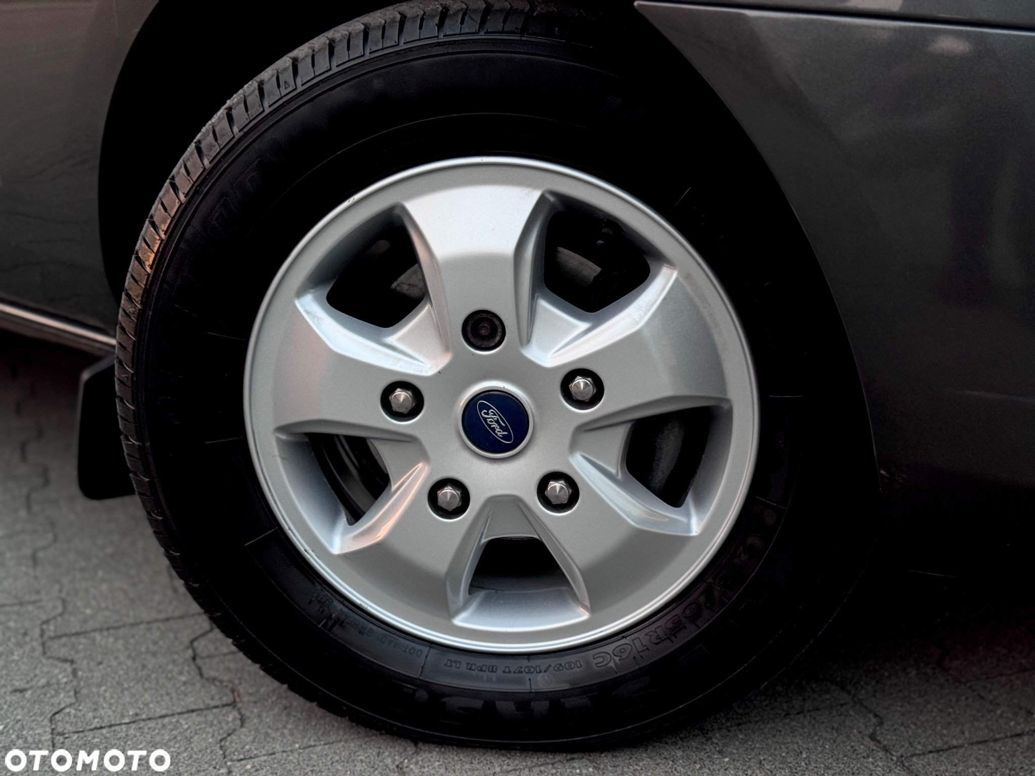 Ford Tourneo Custom 2.0 TDCi L1 Titanium - 34