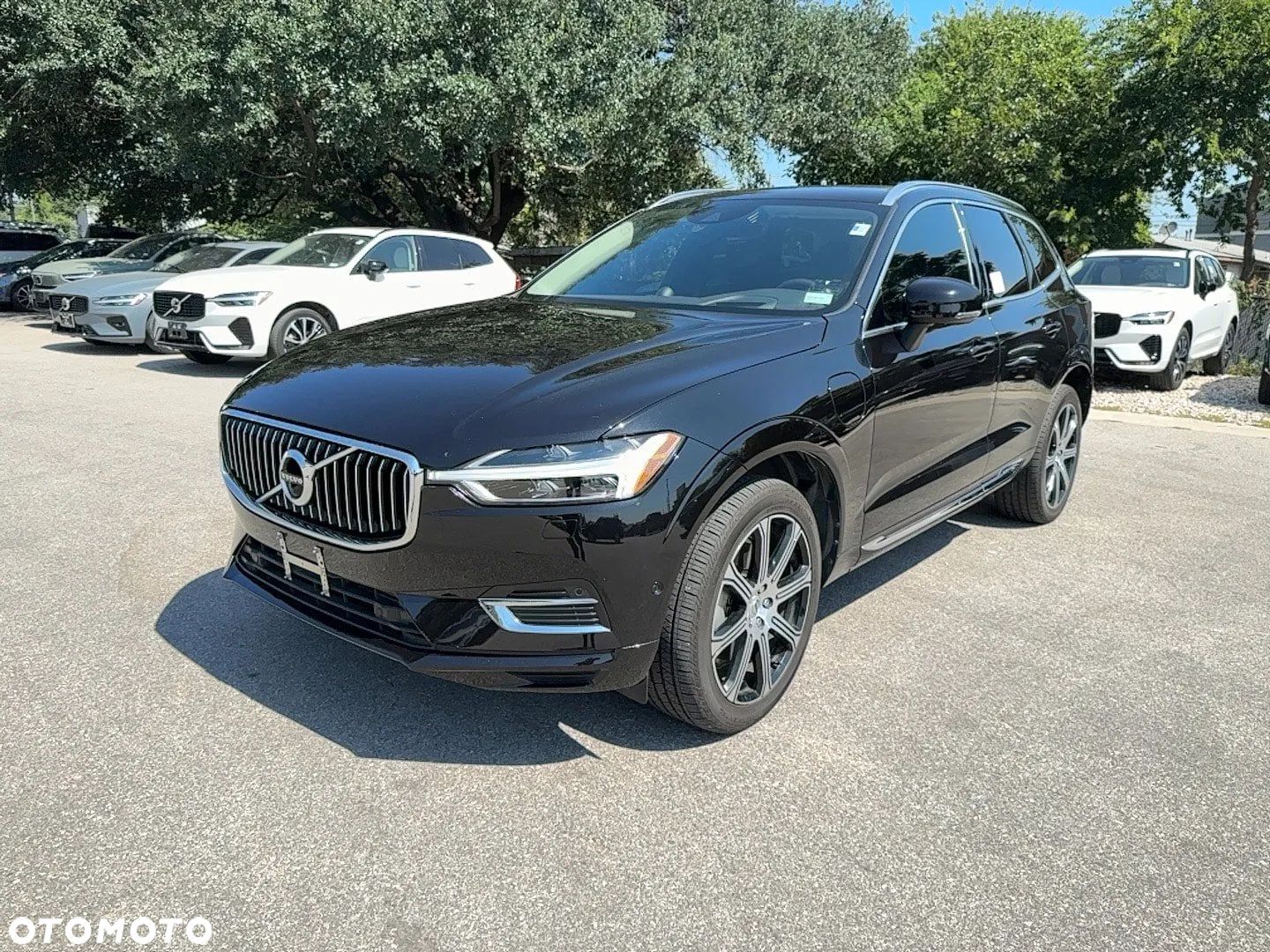 Volvo XC 60 T5 AWD R-Design - 1