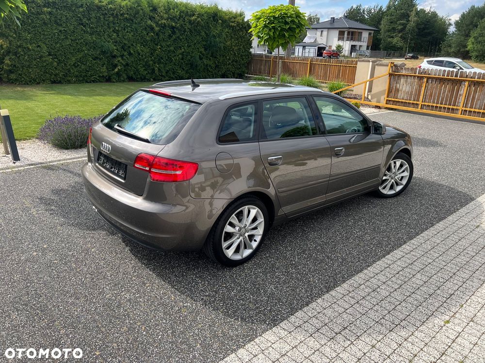 Audi A3 Sportback 2.0 TDI DPF quattro Ambition - 21