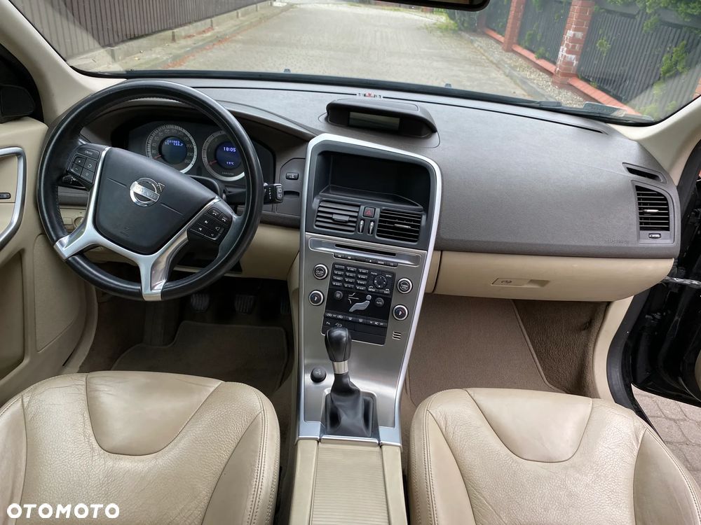 Volvo XC 60 D5 AWD Summum - 5