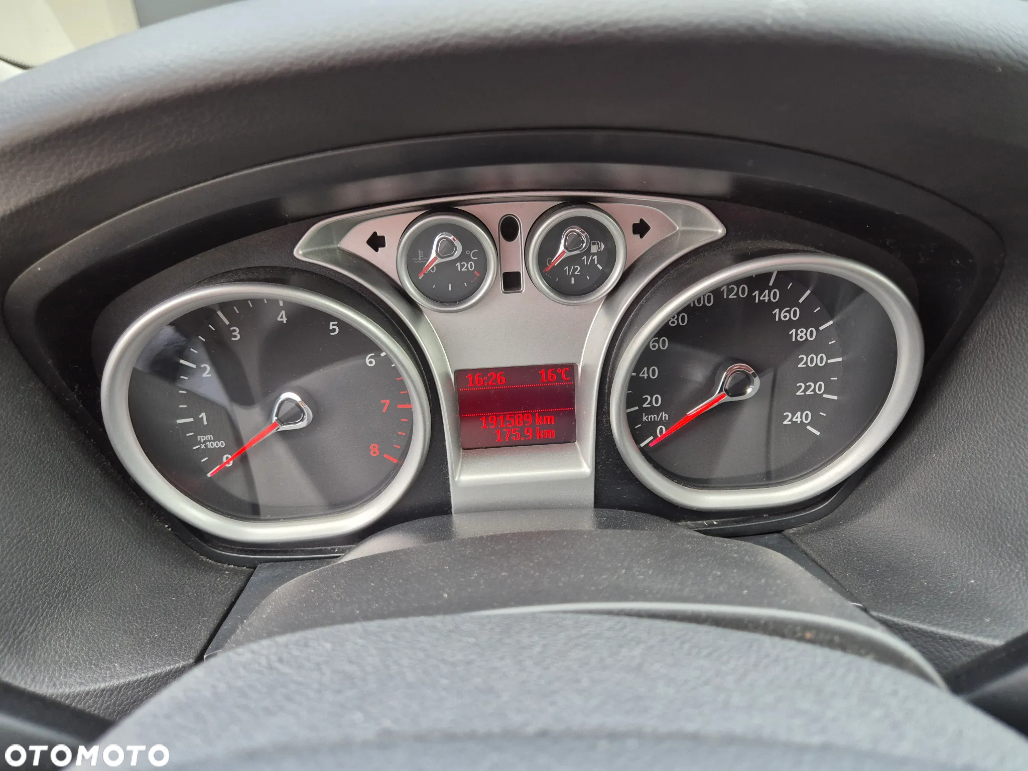 Ford Focus Turnier 1.6 Ti-VCT White Magic - 15
