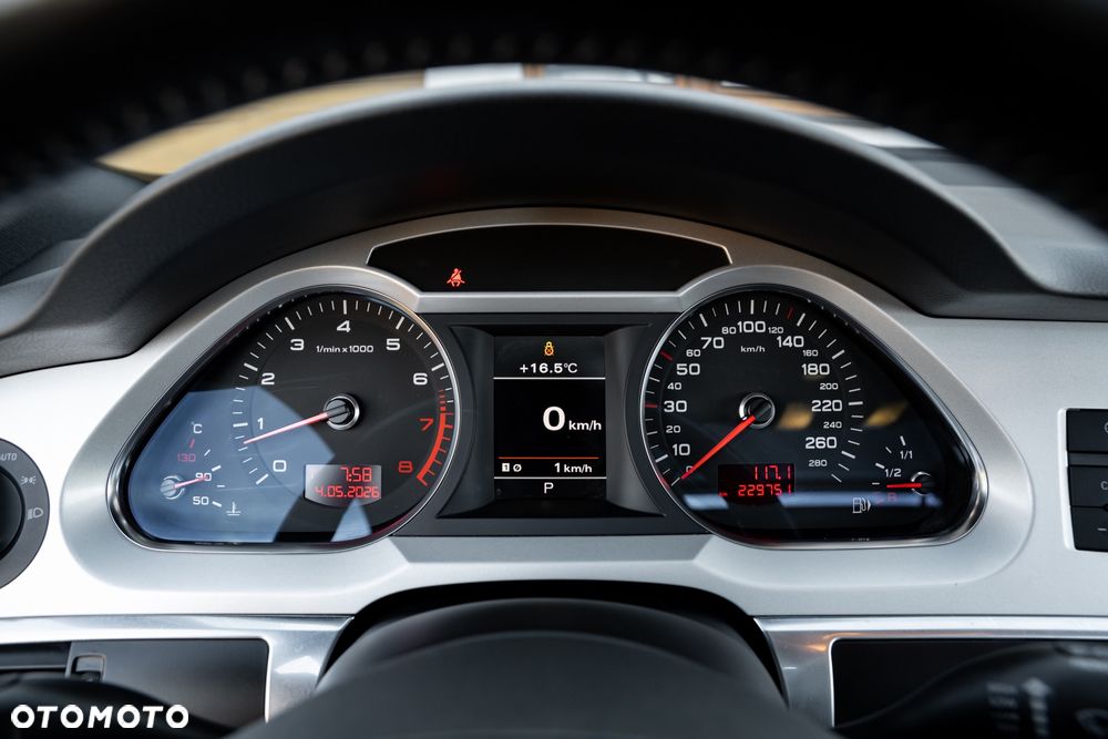Audi A6 Avant 3.0 TFSI quattro tiptronic - 31
