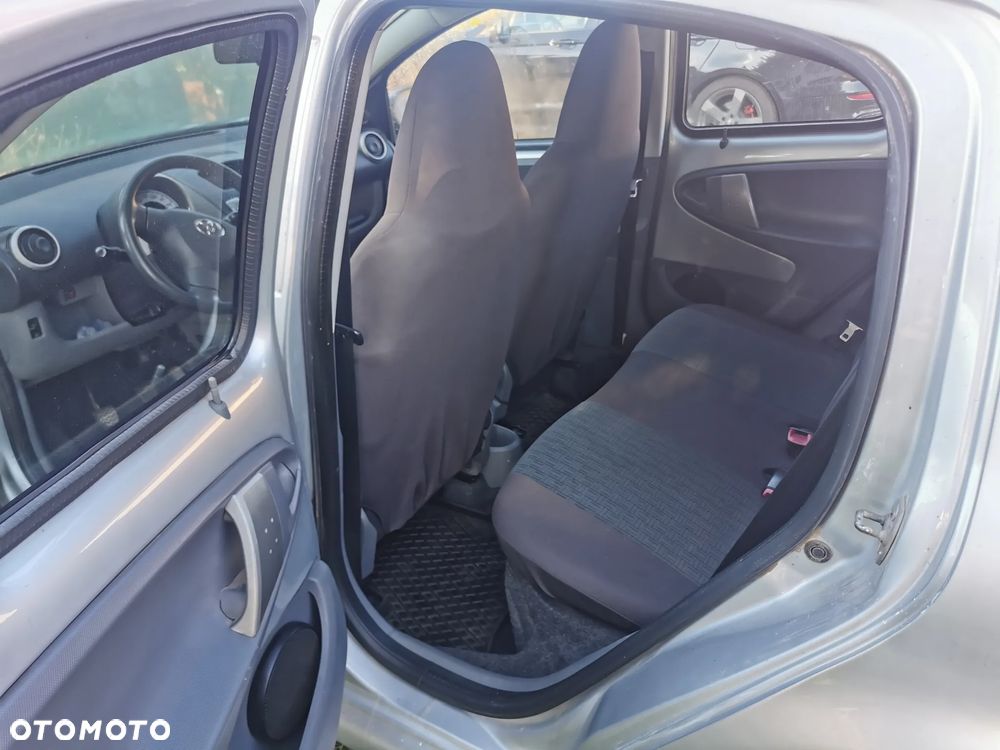 Toyota Aygo Cool - 8