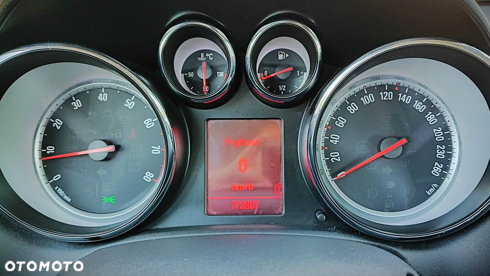 Opel Astra 1.4 T Cosmo S&S - 17