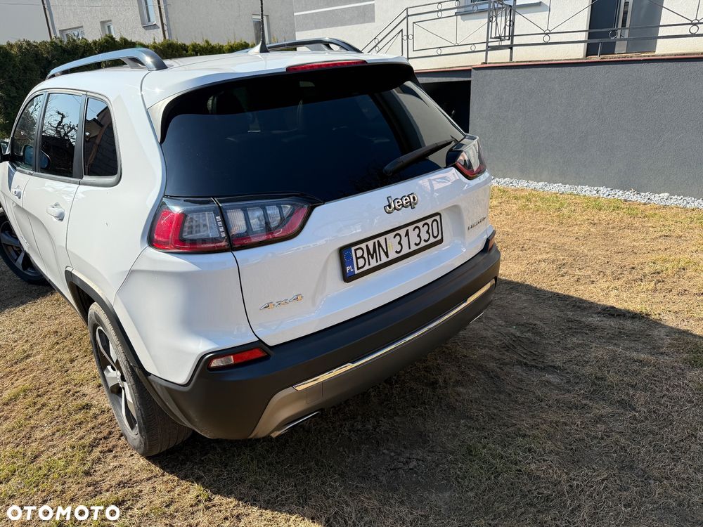 Jeep Cherokee - 5