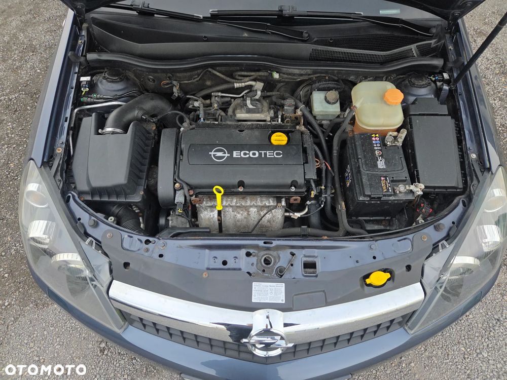 Opel Astra 1.8 Sport - 39
