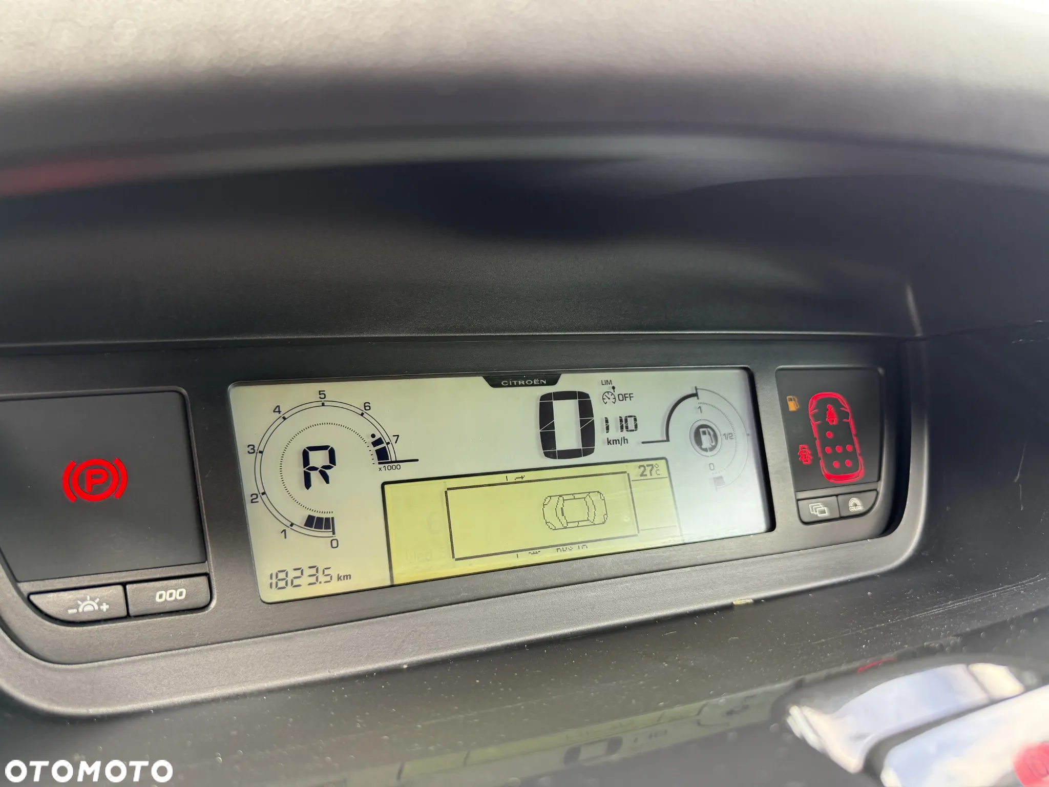 Citroën C4 Grand Picasso 2.0 16V EGS6 Exclusive - 32