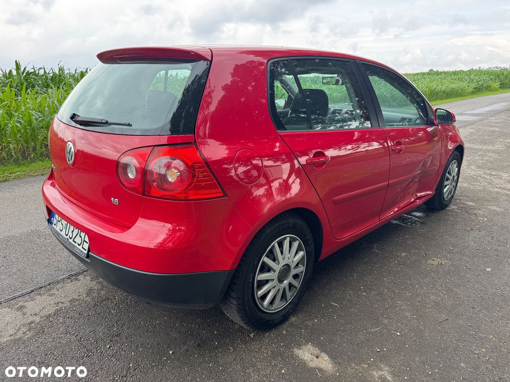 Volkswagen Golf - 4
