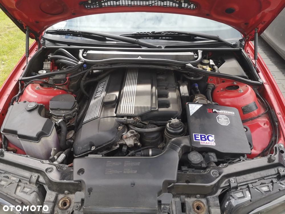 BMW Seria 3 325xi - 10