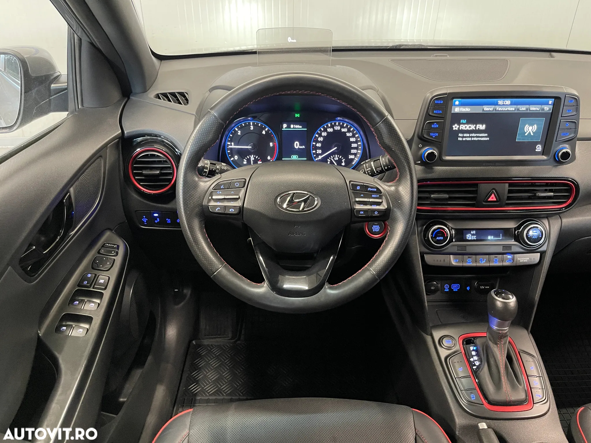 Hyundai KONA 1.6 CRDi DCT Premium - 6