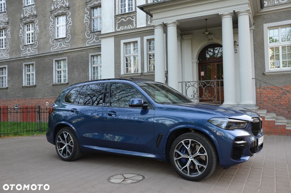 BMW X5 M M50i - 6