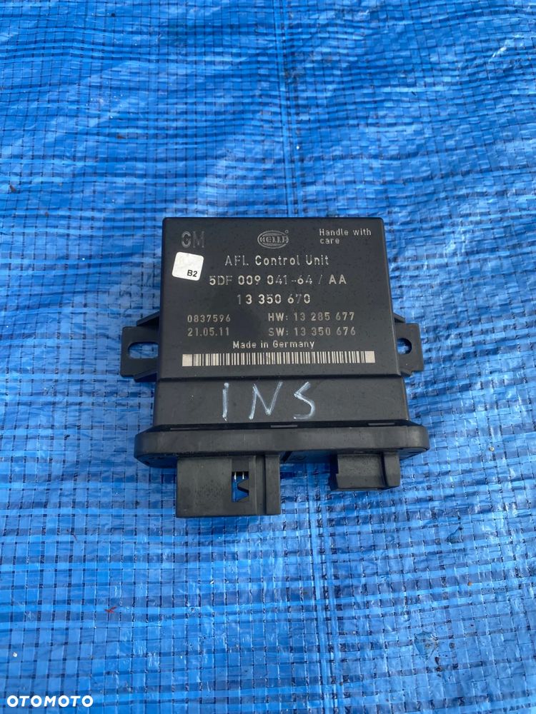 MODUŁ STEROWNIK ŚWIATEŁ LAMP XENON KSENON 13350670 OPEL INSIGNIA A 08- - 1