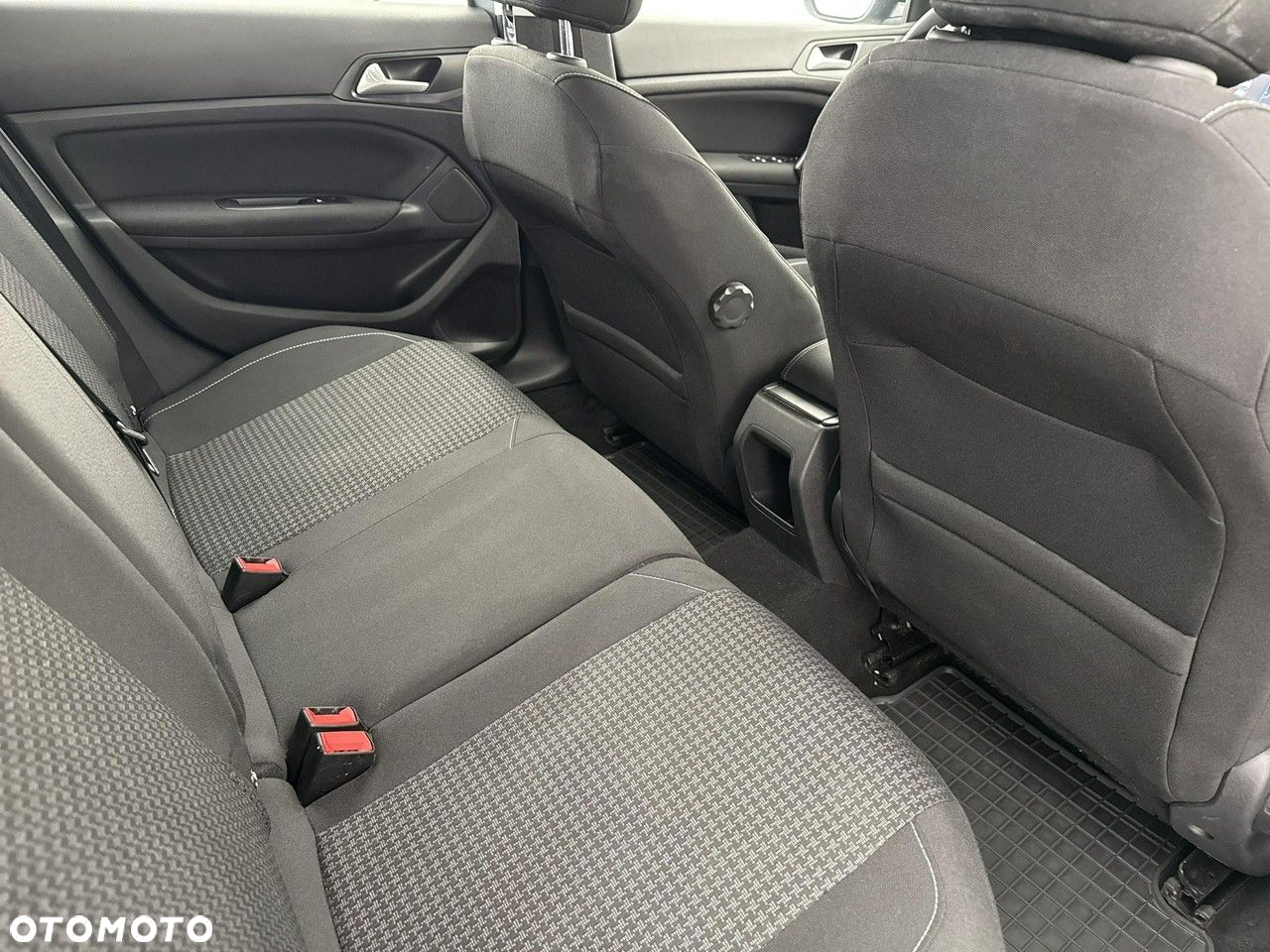 Peugeot 308 - 23