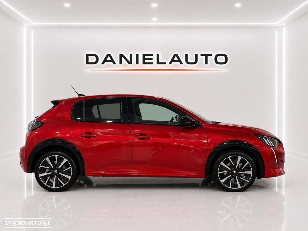 Peugeot 208 1.2 PureTech GT Line - 3