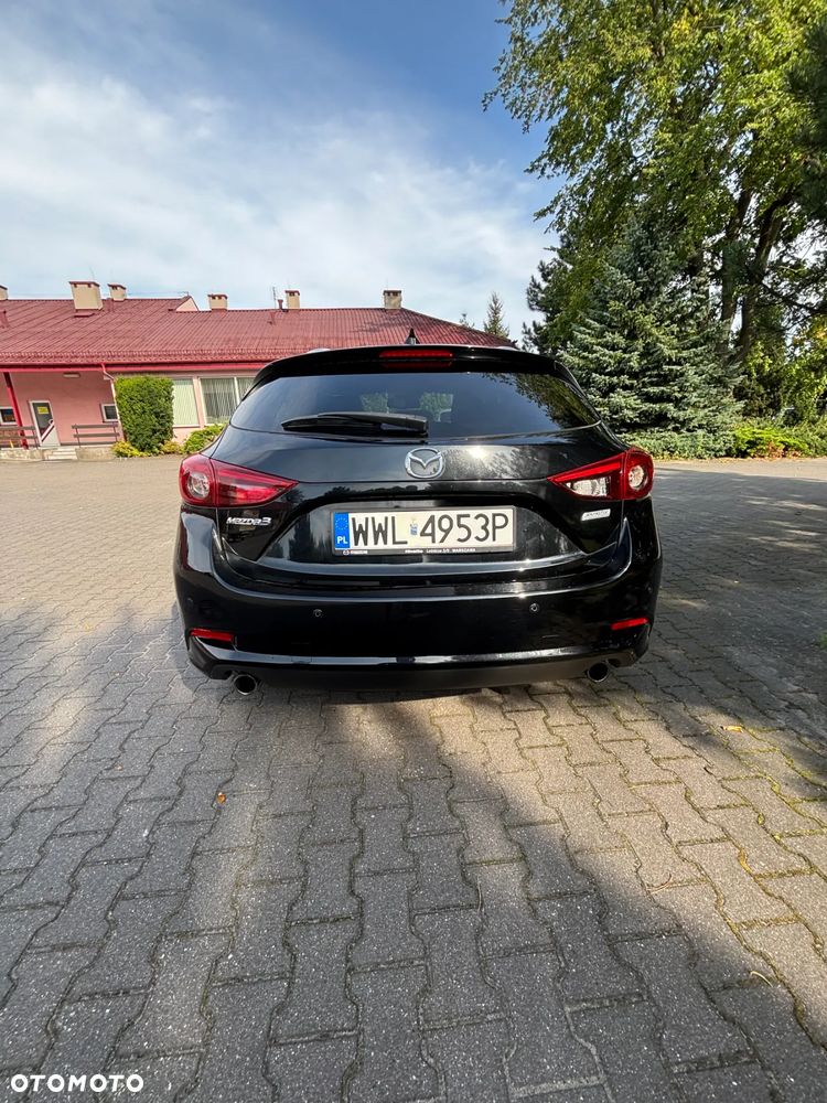 Mazda 3 - 4