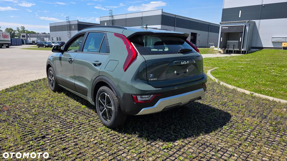 Kia Niro 1.6 GDI Hybrid M - 4