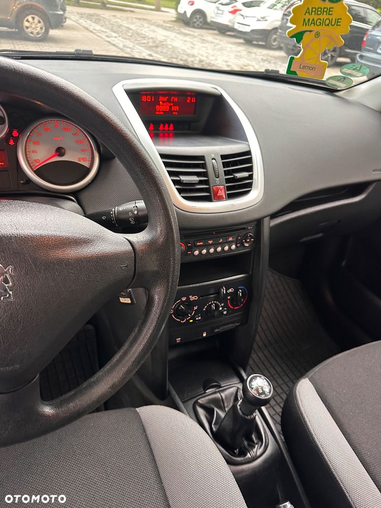 Peugeot 207 95 VTi Family - 13