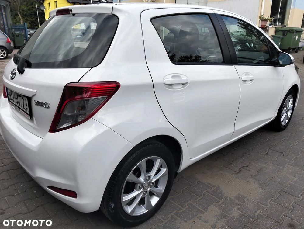 Toyota Yaris 1.0 Active - 17