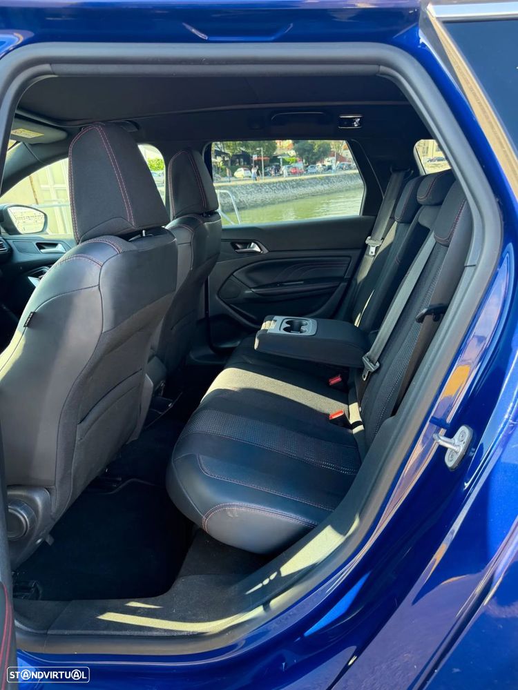 Peugeot 308 SW 1.5 BlueHDi GT Line - 19