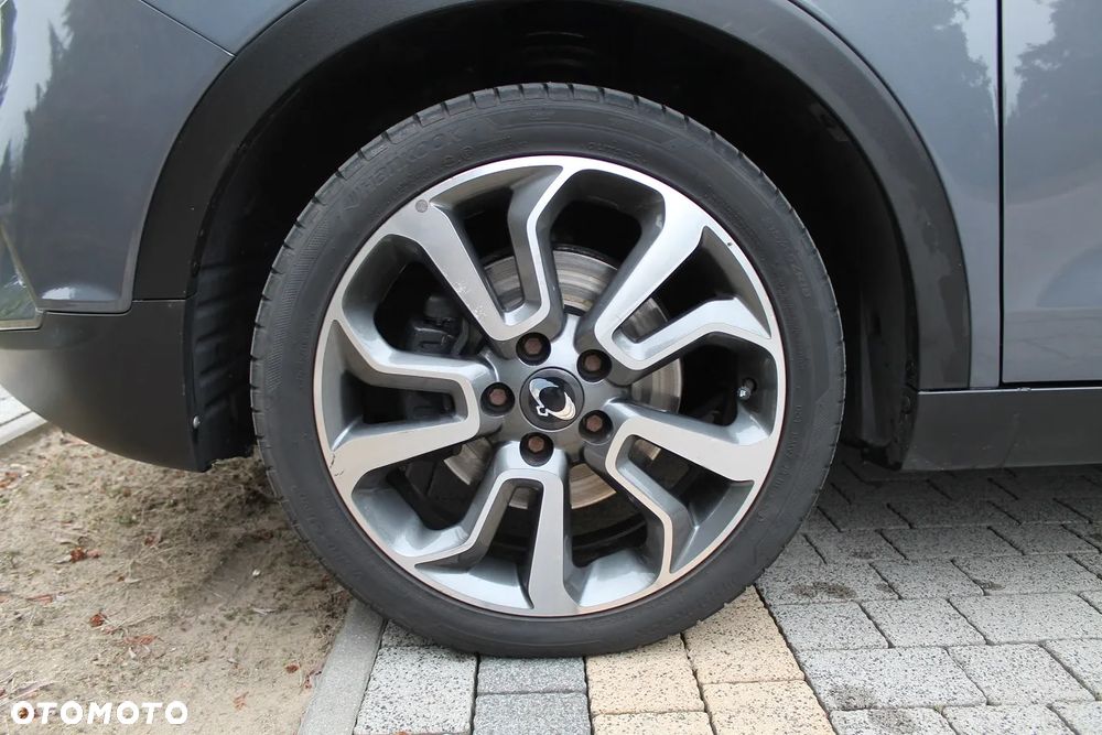 SsangYong/KGM Tivoli - 13