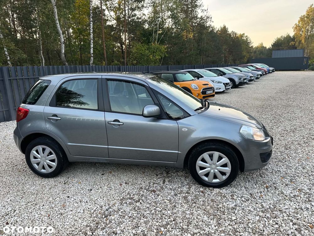 Suzuki SX4