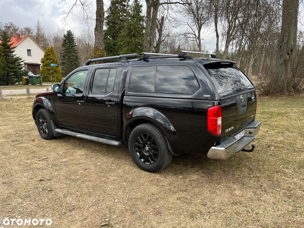Nissan Navara 2.5 D Platinum - 4