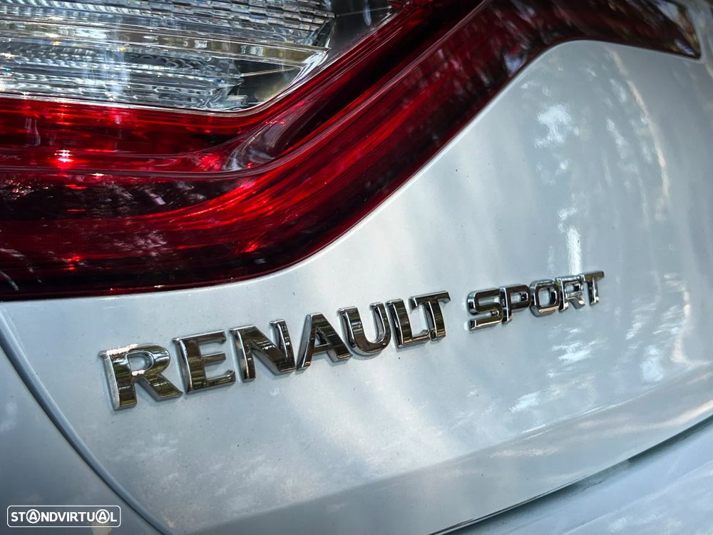 Renault Mégane 1.6 TCe GT EDC - 13